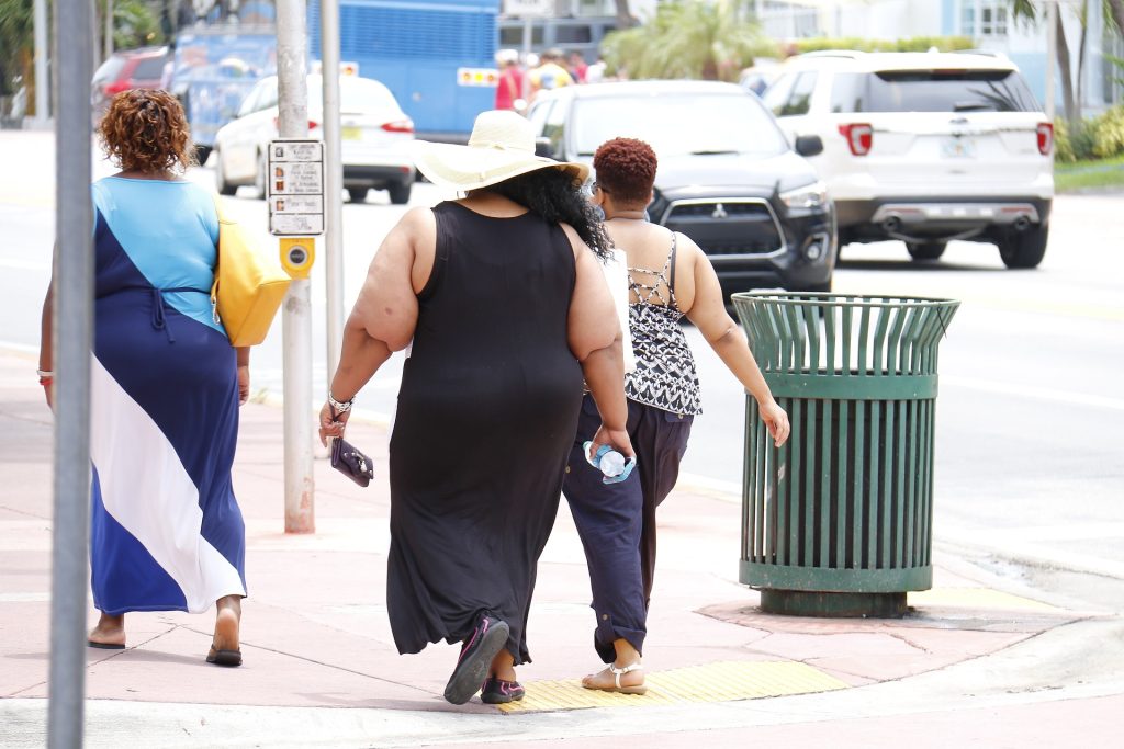 3 obese women
